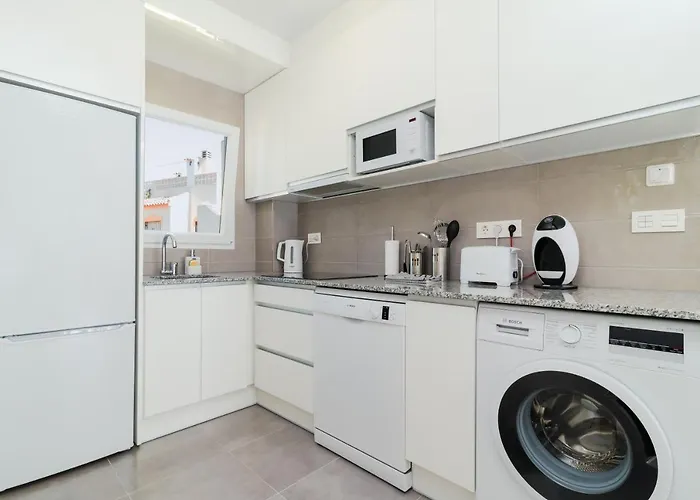 With Pool Torrevista Rocio טורבייחה